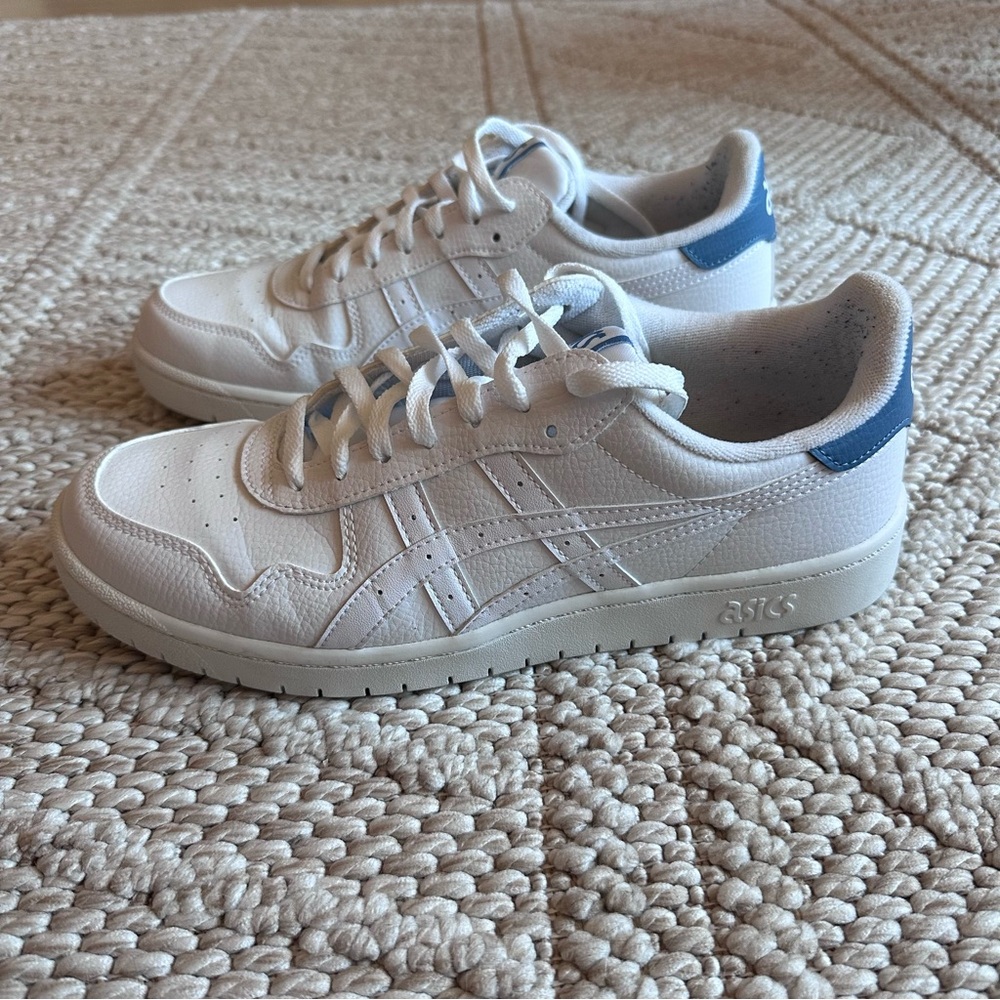ASICS Japan S Size 9